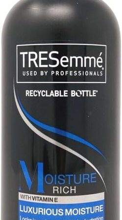 Tresemme Rich Moisture Shampoo 900ml